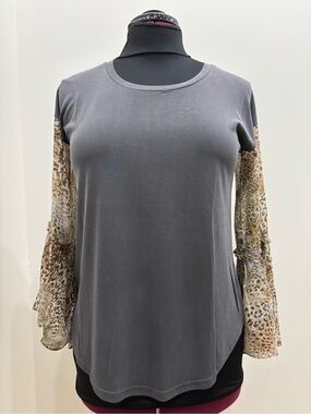 Mystree Gray Tee with Leopard-Print Bell Sleeves